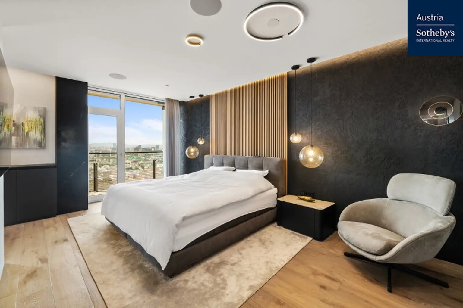 Luxuriöses Penthouse im TrIIIple: Ein Meisterwerk der Innenarchitektur und Technik