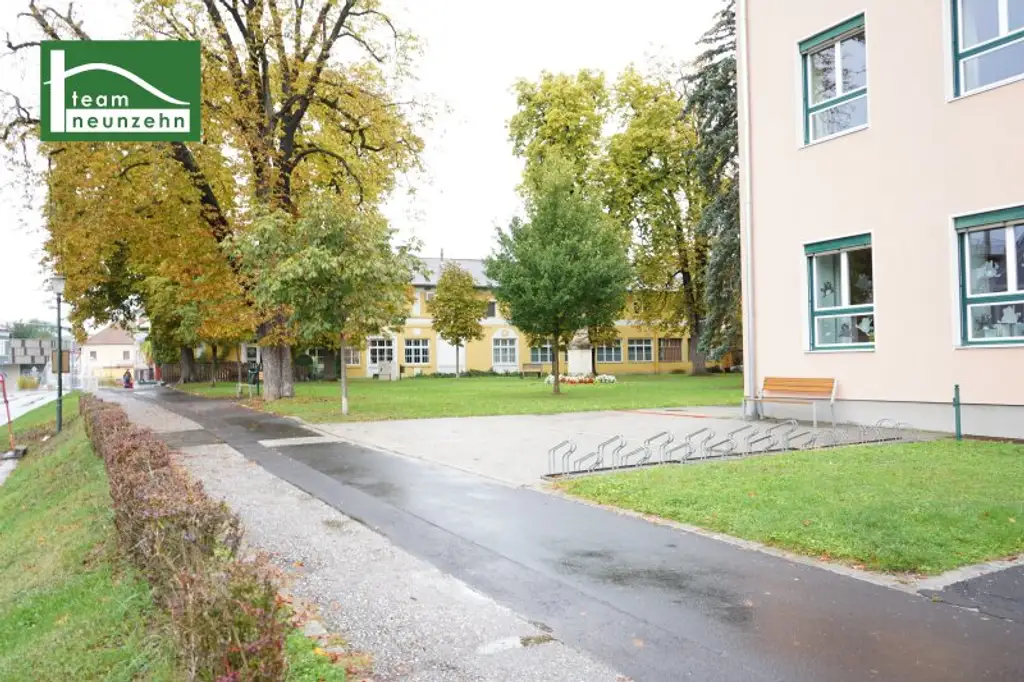 Perfekte Parkmöglichkeit - KFZ-Stellplatz in der Parkstraße 6 in Knittelfeld - JETZT ANFRAGEN