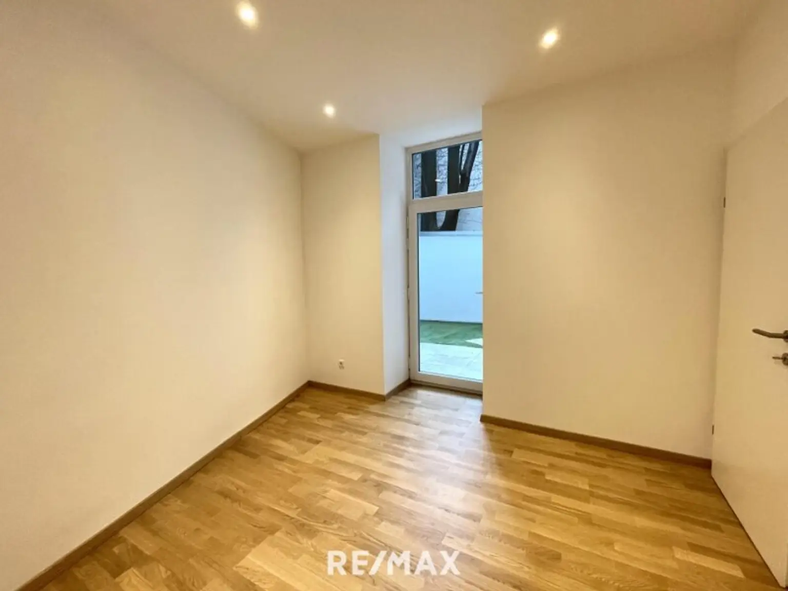 Innenhofseitige Gartenwohnung nahe Wertheimsteinpark und Heiligenstadt