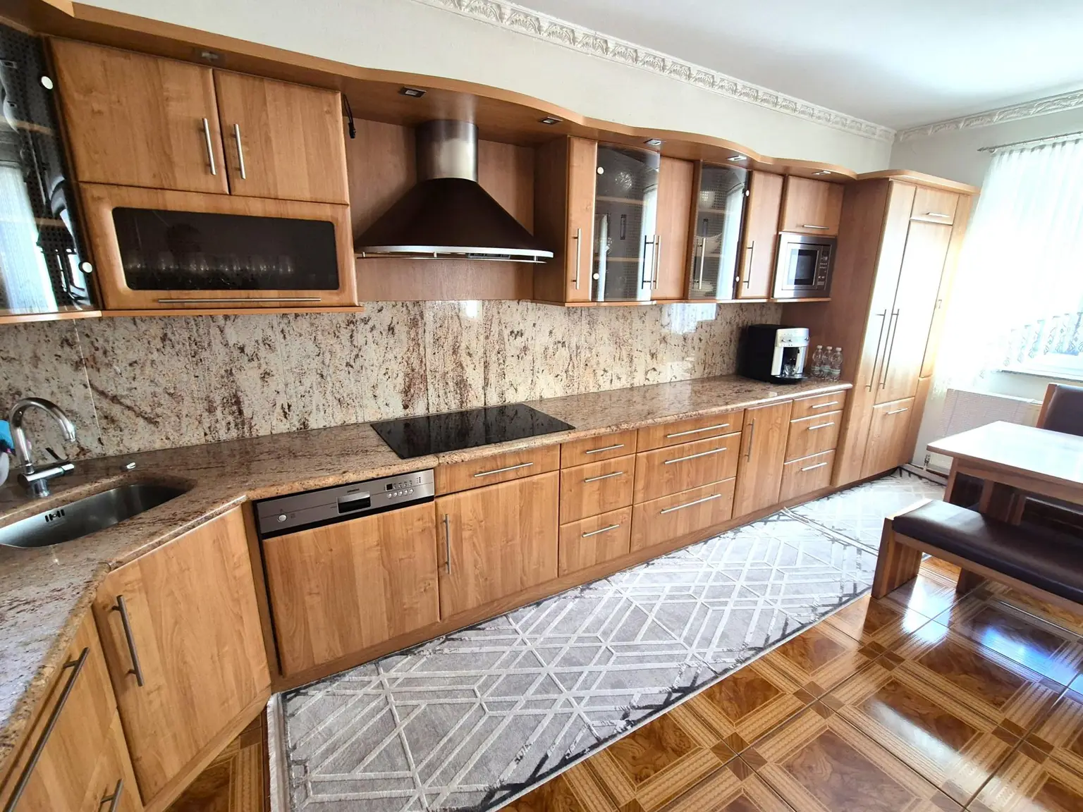 IHR NEUES WOHNPARADIES - EXKLUSIVES MEHRFAMILIENHAUS