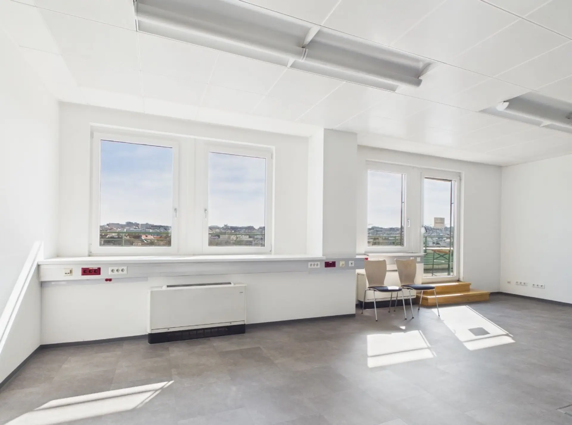 1120 Wien, U4 Center innen