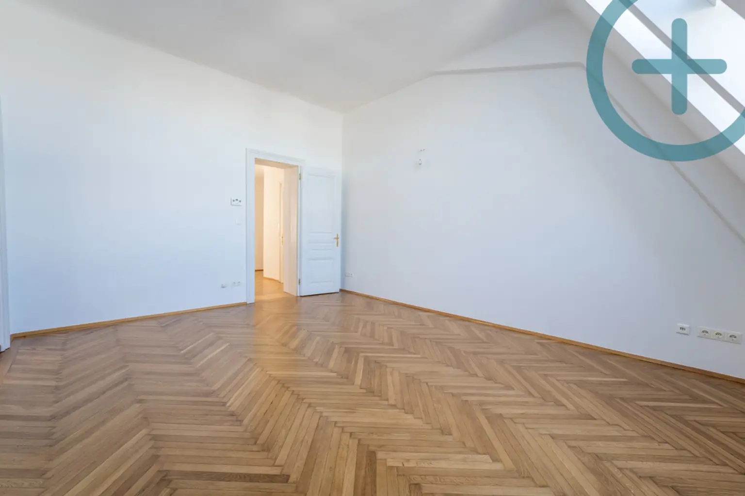 Penthouse-Etage mit XXL Terrasse