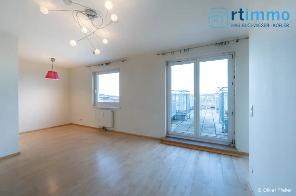 UNKONVENTIONELLE GALERIEWOHNUNG | 6 ZIMMER | ATEMBERAUBENDER WEITBLICK