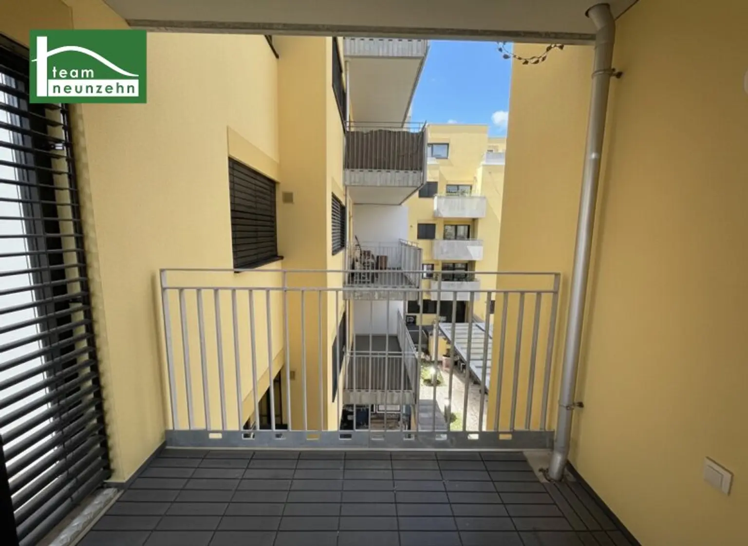 LEO 131 - Hochwertig ausgestattete Wohnung mit Balkon in Hofruhelage - Anbindung zum Bahnhof Floridsdorf und Grünflächen in der Nähe