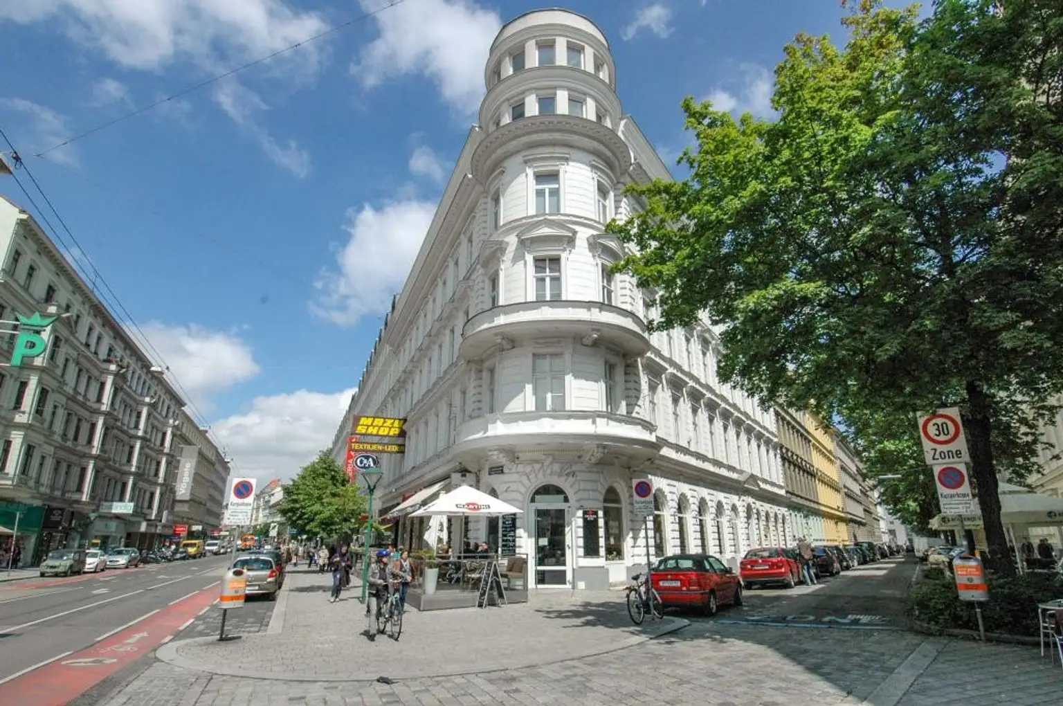 Terrassenmaisonette im Dritten, ein Juwel zum Einziehen // Terrace maisonette in the third (district), a gem to move into //