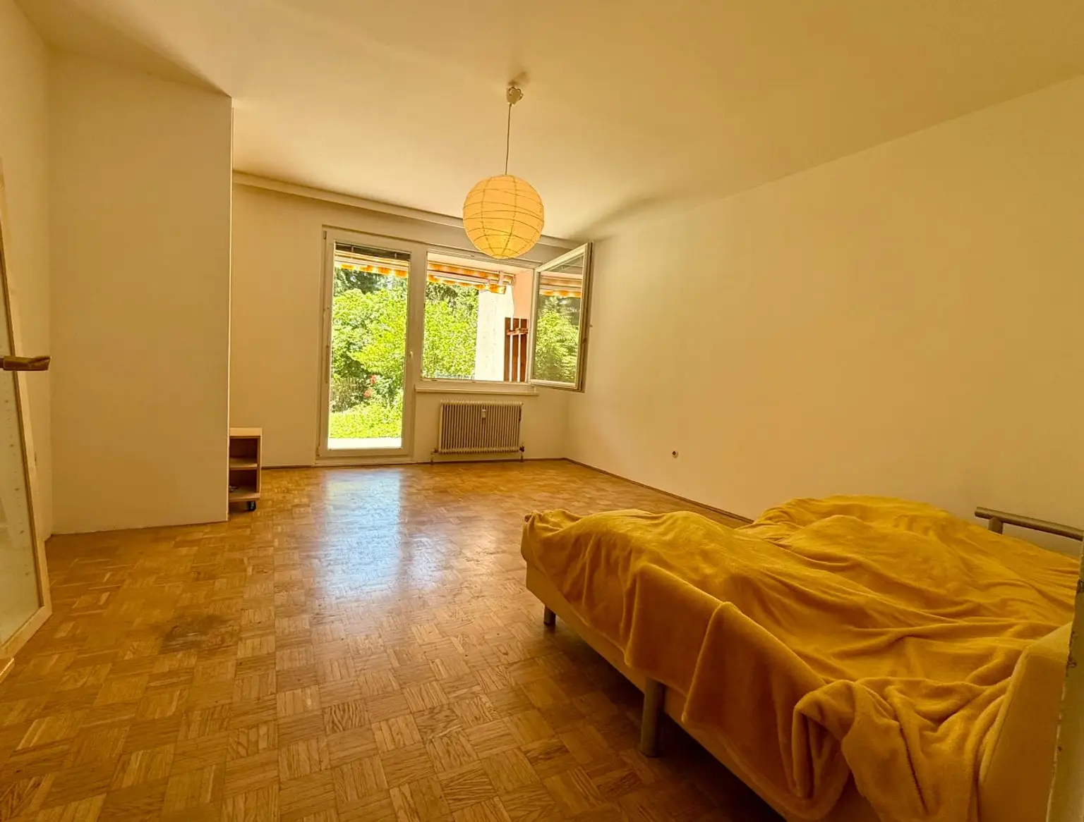 2 Wohnzimmer