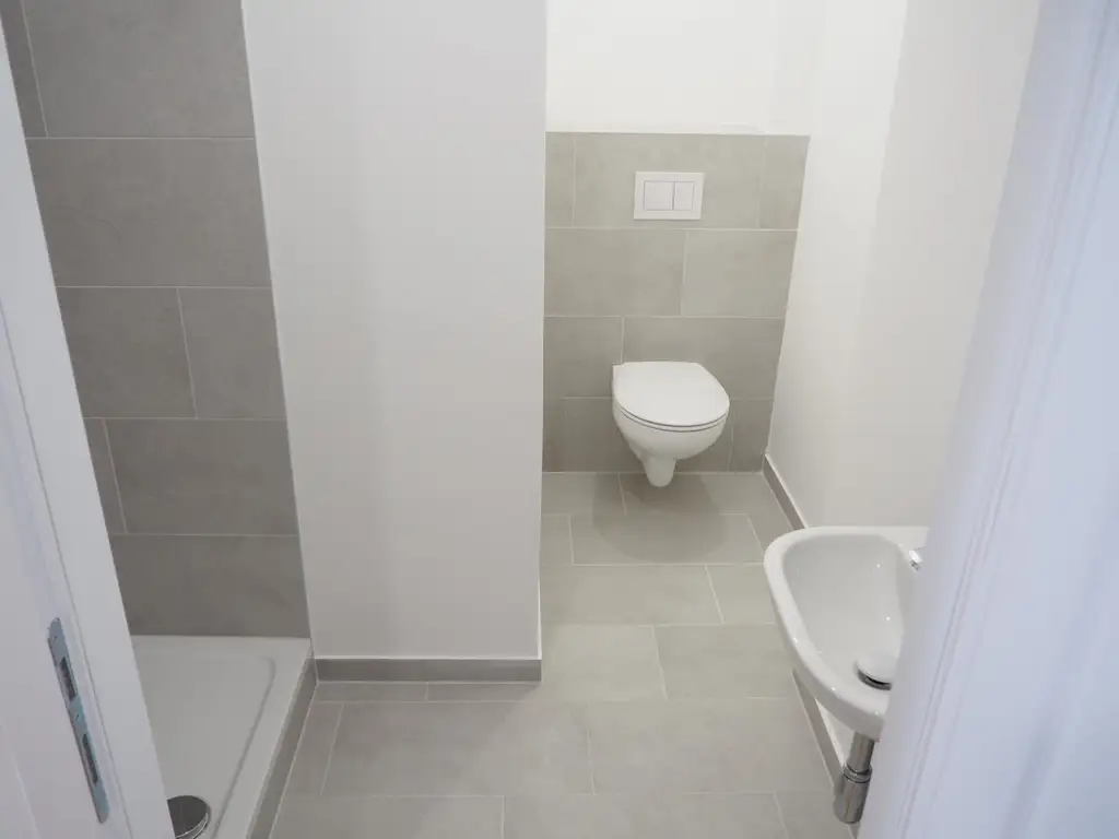 Open house - 5-Zimmer-Maisonette - Wunderschön sanierter Altbau!