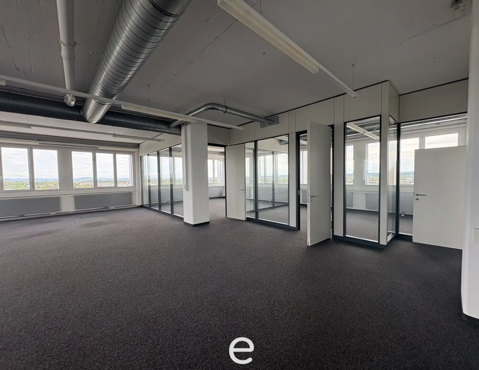 Moderne Büroflächen mit flexiblen Nutzungsmöglichkeiten - Gesamtfläche ca. 713 m² in Marchtrenk zu mieten!