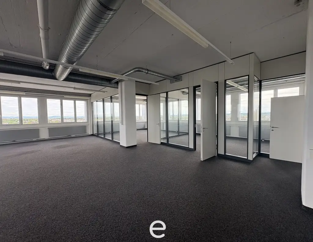 Moderne Büroflächen mit flexiblen Nutzungsmöglichkeiten - Gesamtfläche ca. 713 m² in Marchtrenk zu mieten!
