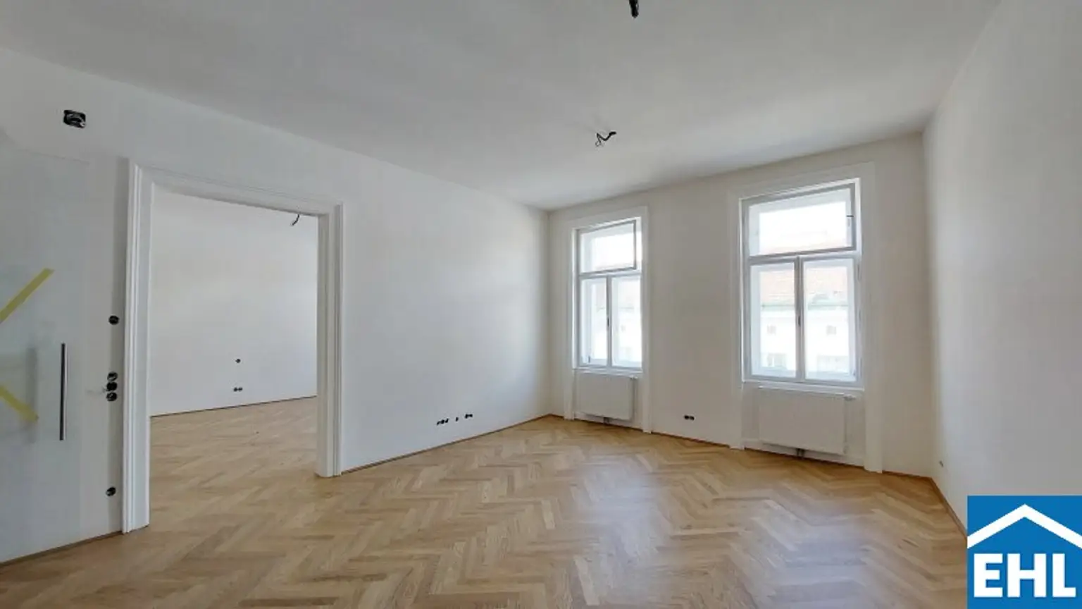 Erstbezug nach Sanierung! 2,5-Zimmer-Wohnung in Top-Lage des 6. Bezirks