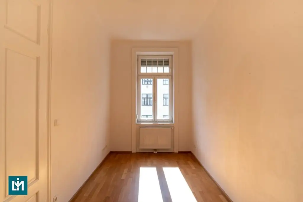 SCHÖNE 3 - ZIMMER WOHNUNG / NÄHE AUGARTEN