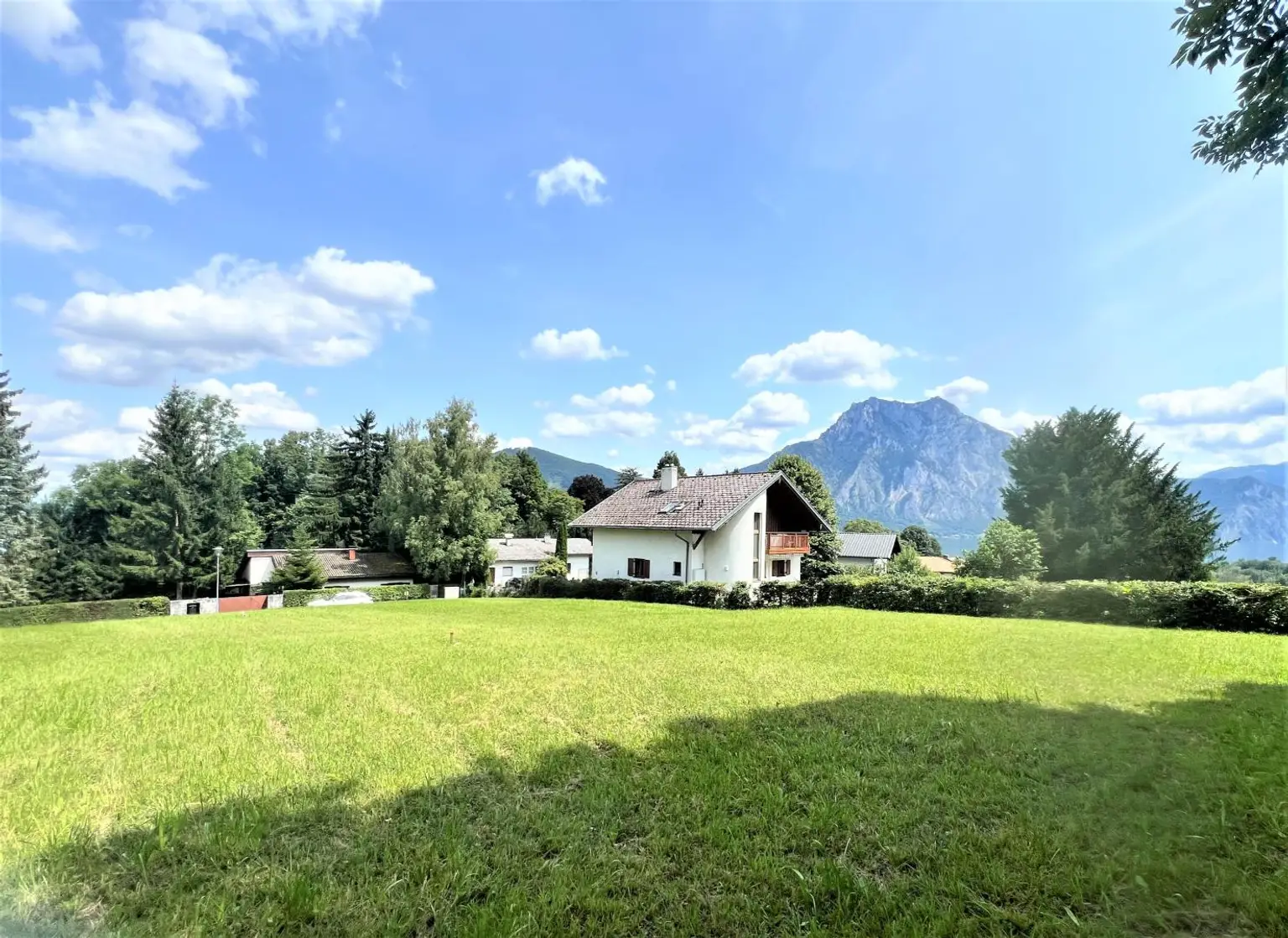 TRAUMGRUNDSTÜCK - SEEBLICK² - TRAUNSTEINBLICK