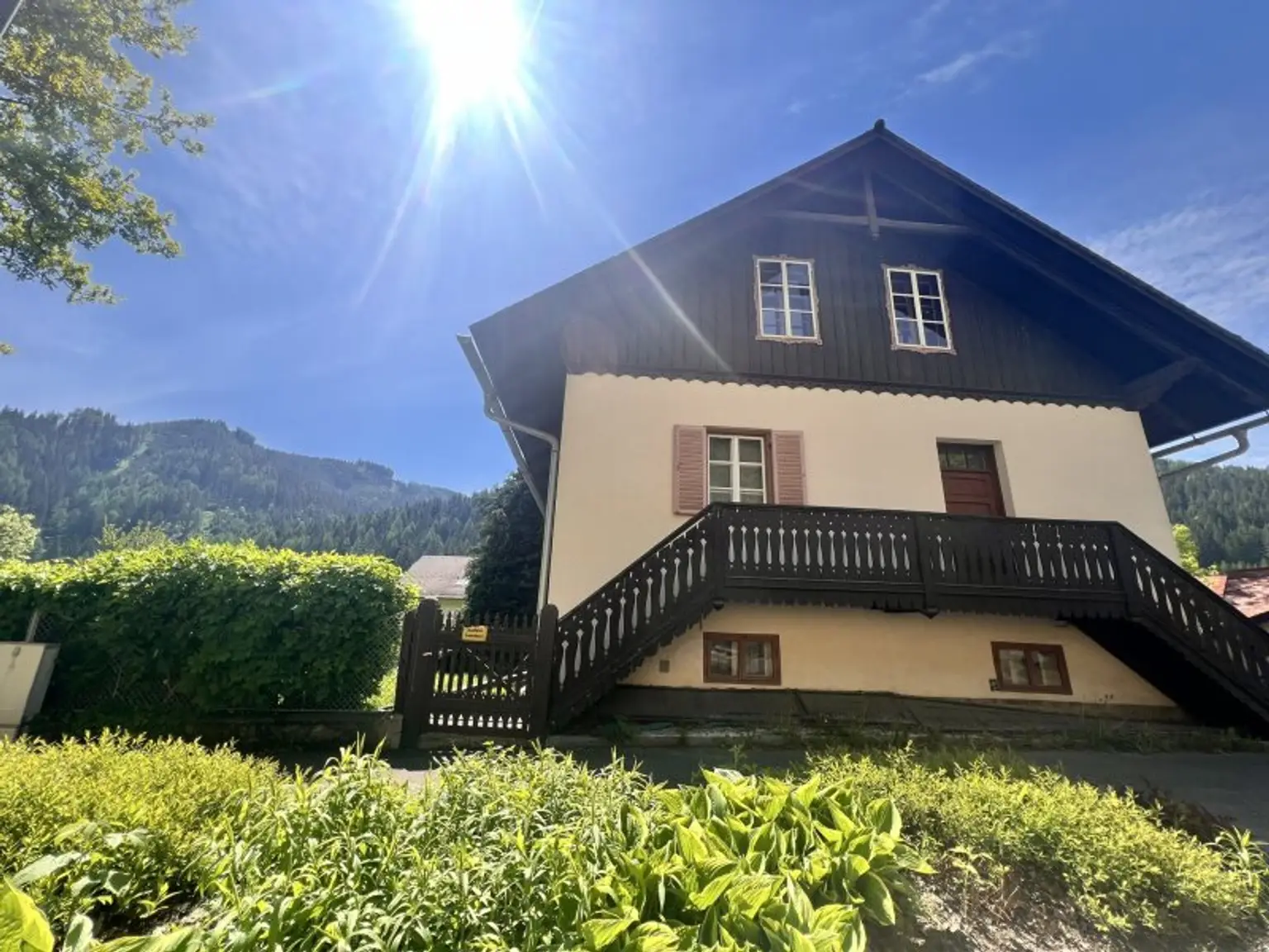 ++entzückendes, altes Wohnhaus mit wunderschönem Garten und Nebengebäude in Oberzeiring++