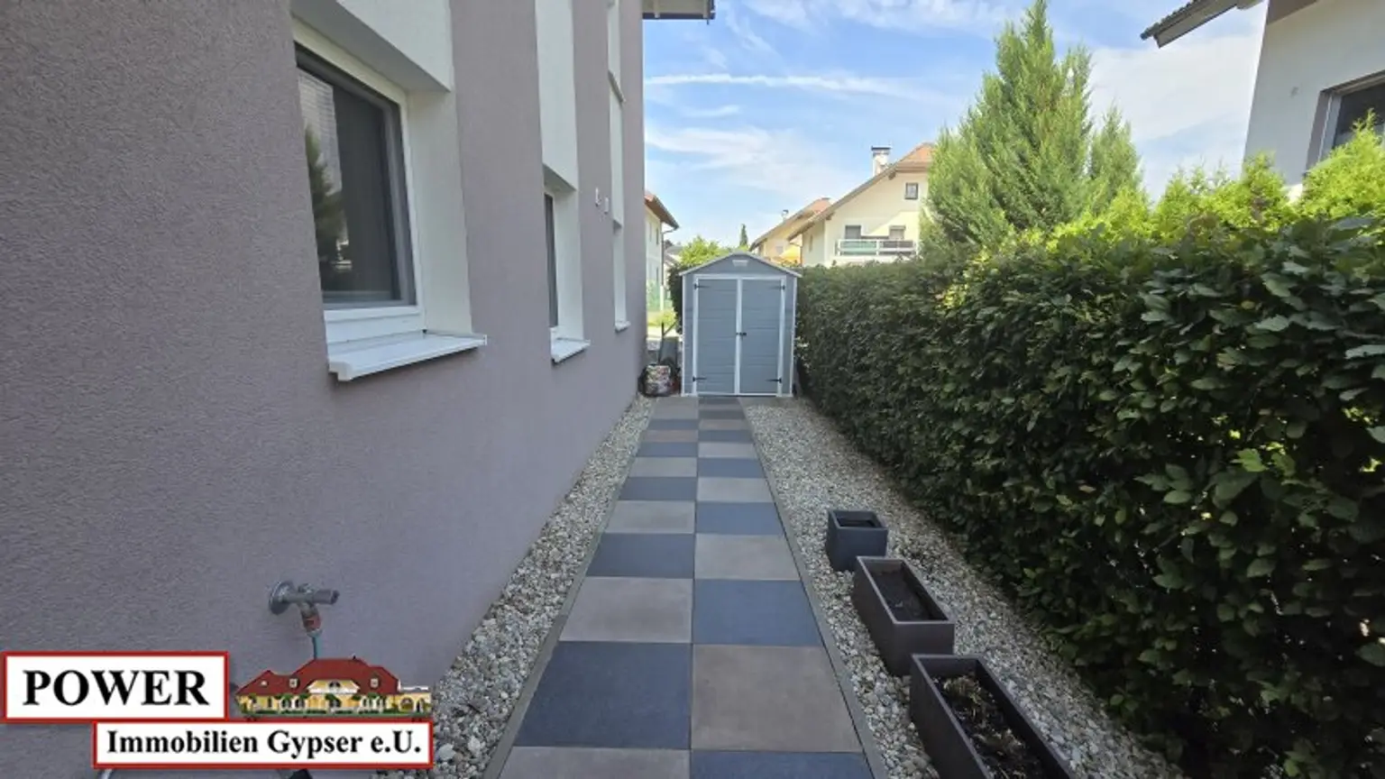 Traumhafte Gartenwohnung im Herzen von Seeham – 4 Zimmer, große Terrasse!