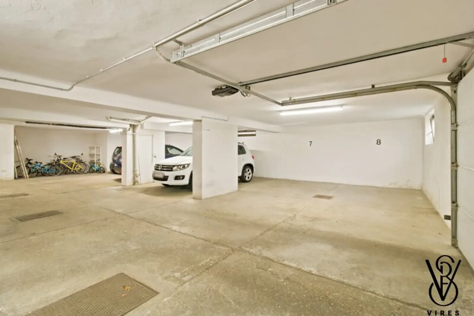 Kellergeschoss: Garage