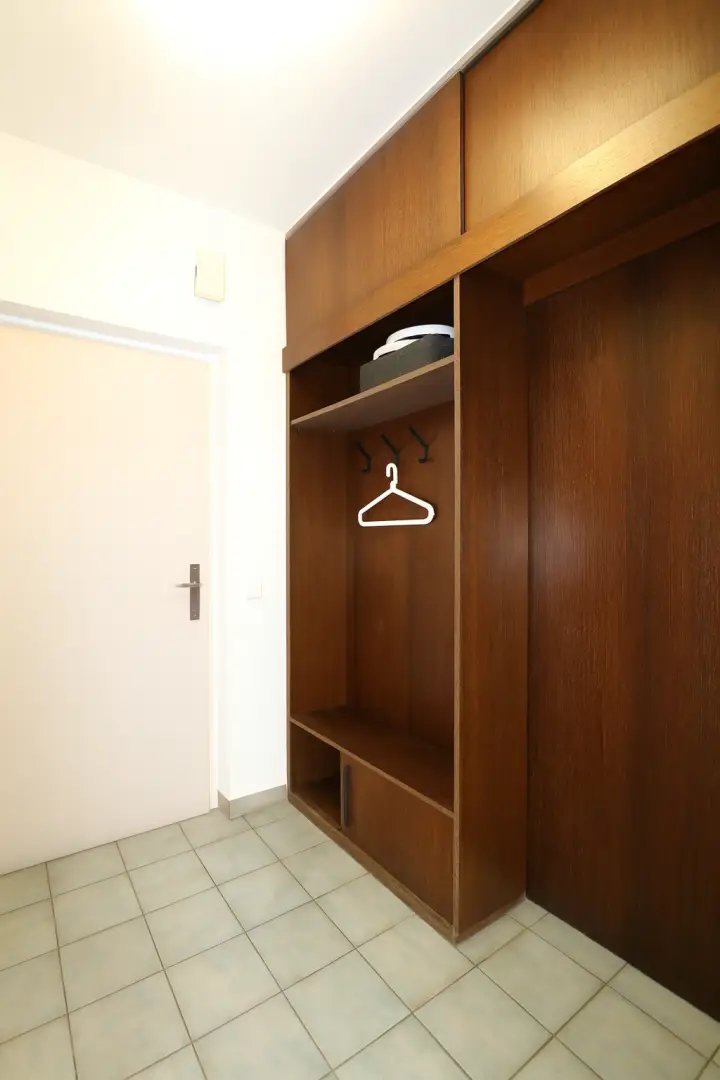 Perfekt geschnittene Dachgeschoss-Wohnung in attraktiver Lage nahe dem Krankenhaus und Bahnhof