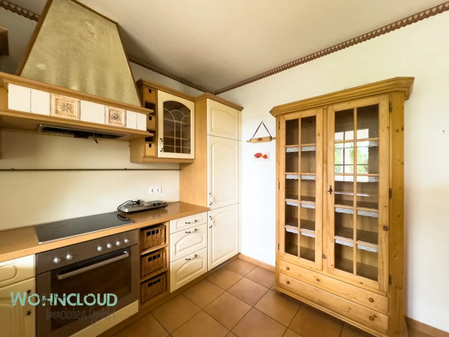 EIN HAUS WIE EIN SONNTAGNACHMITTAG