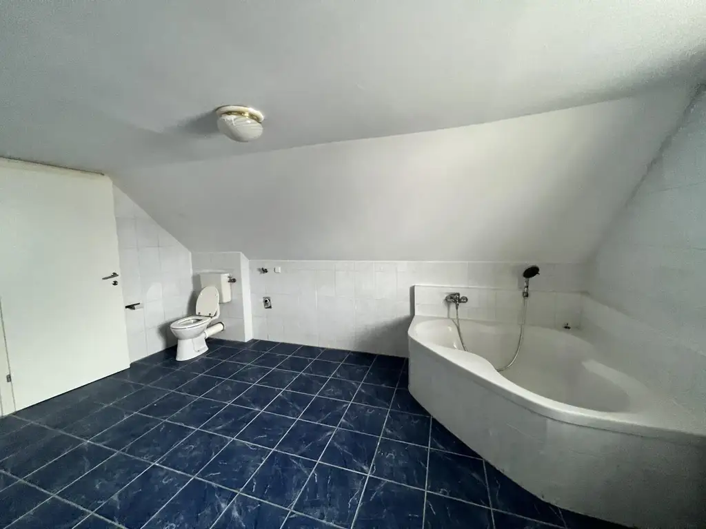 Gratkorn, Wohnung mit 3 extra Zimmer, möblierte Küche, Bad & Balkon  +Provisionsfrei+