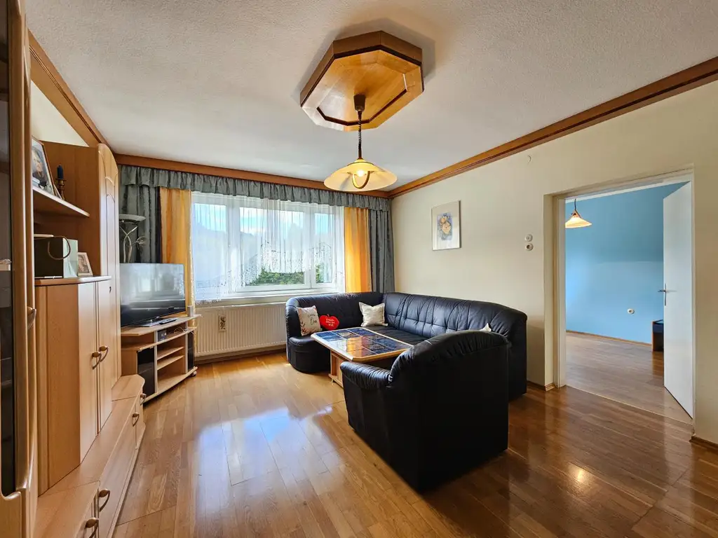 Haus im Wohnungseigentum mit herrlichem Donaublick