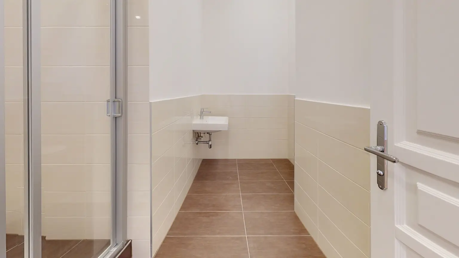 Urban Oasis – Stilvoller Erstbezug mit 3 Zimmern