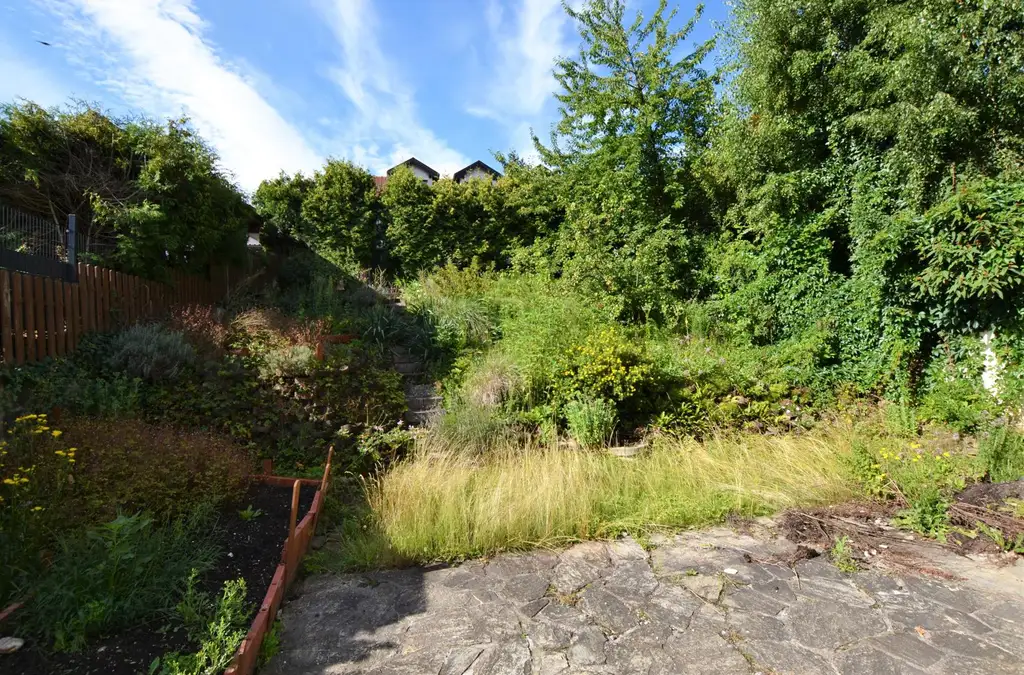 Familientraum in Mauerbach: Reihenhaus mit Garten, Terrasse & Potenzial