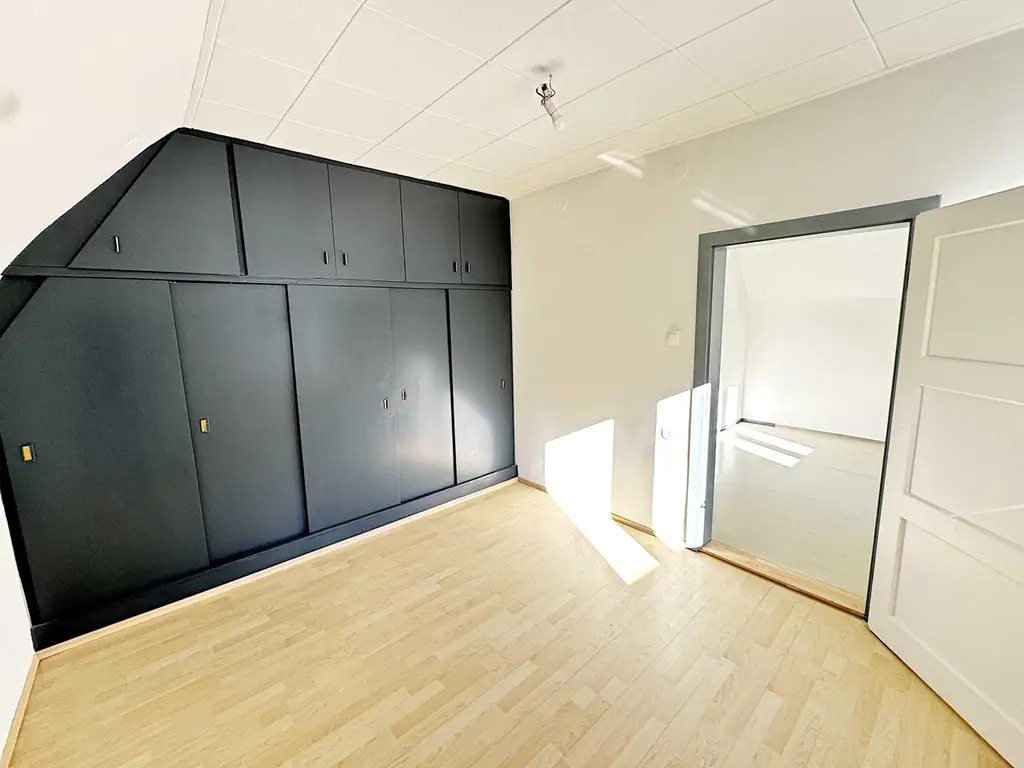 Neu sanierte 2-Zimmer Eigentumswohnung   | Mansardenwohnung | Trieben | IMS Immobilien KG