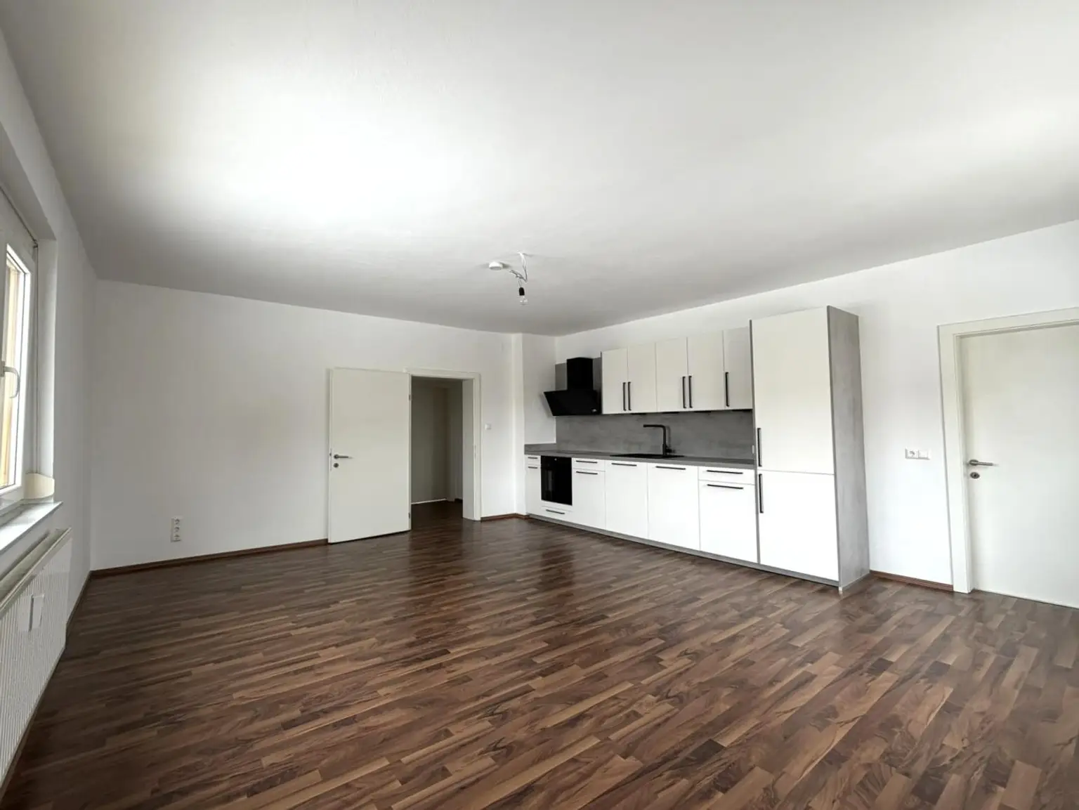 Koch-/Wohn-/Essbereich