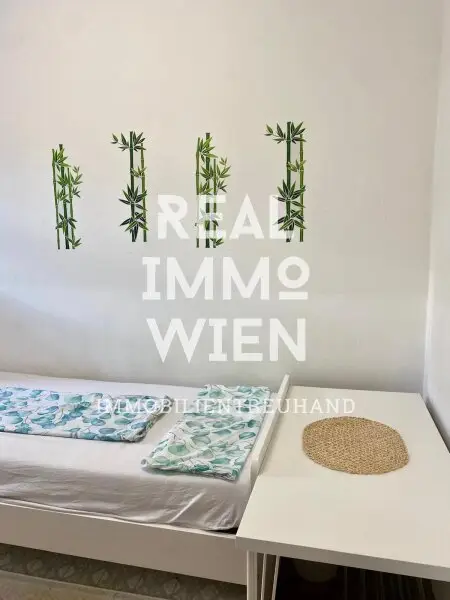 Hervorragende Anlage 5 Zimmer WG mit Stil im Gründerzeithaus