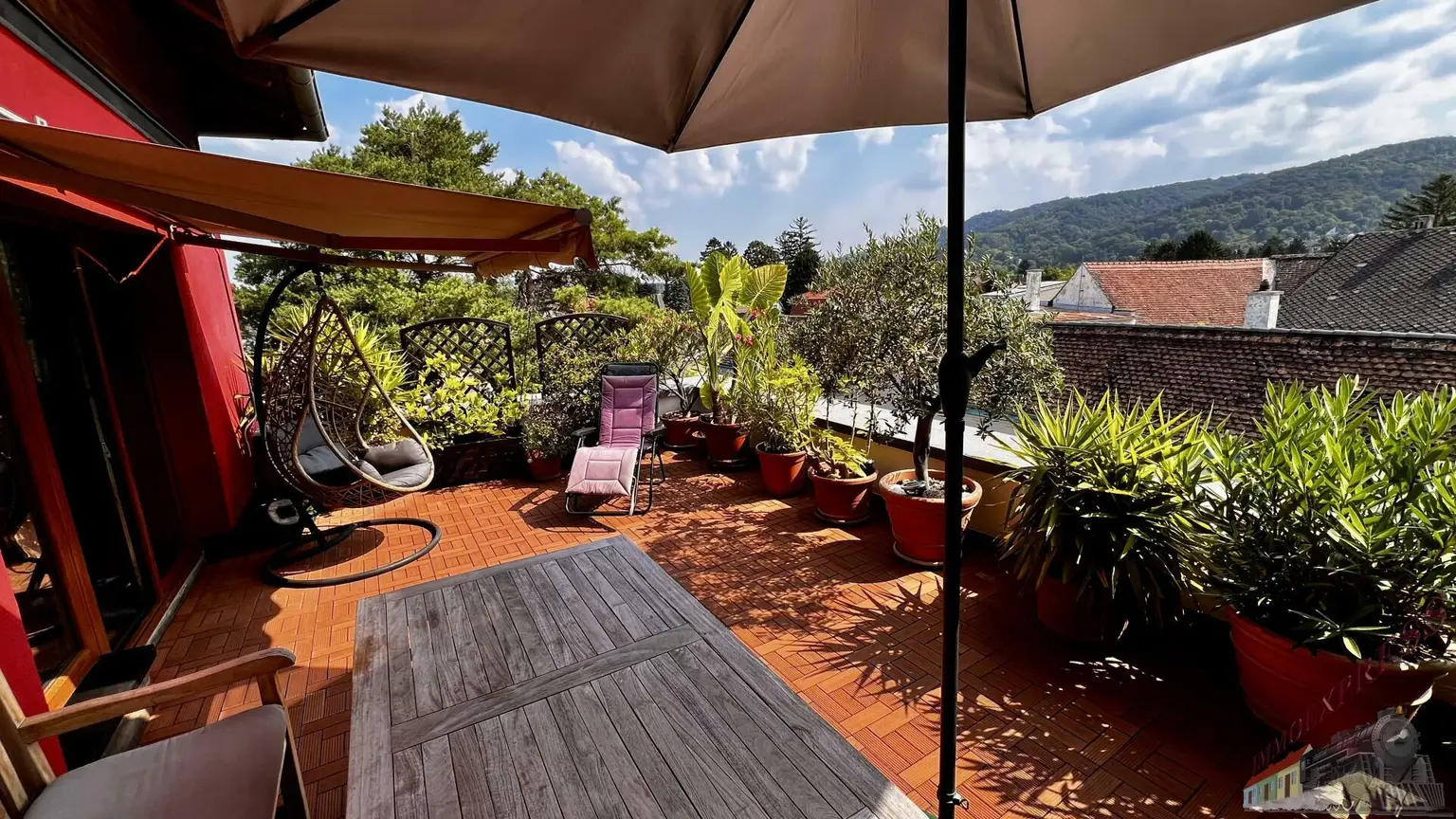 4-Zimmer-Dachgeschoß-Wohnung PLUS Garten im Naturparadies