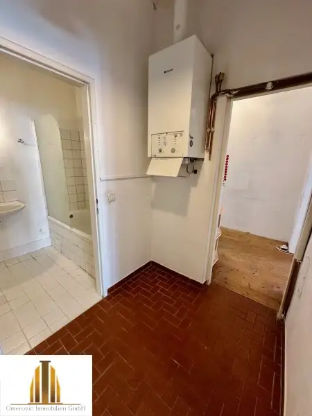 2,5 Zimmer Altbauwohnung im 1. Liftstock Nächst U3