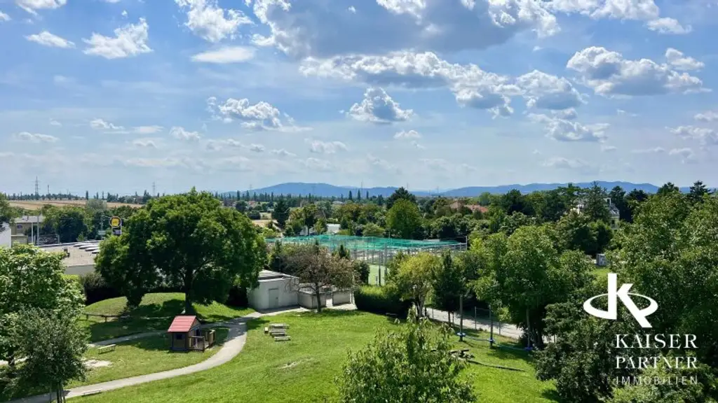 Urbaner Lebenstil in Oberlaa! Sensationeller Weitblick, moderne, offene 3-Zimmer-Wohnung mit großer 12,5m² Loggia!