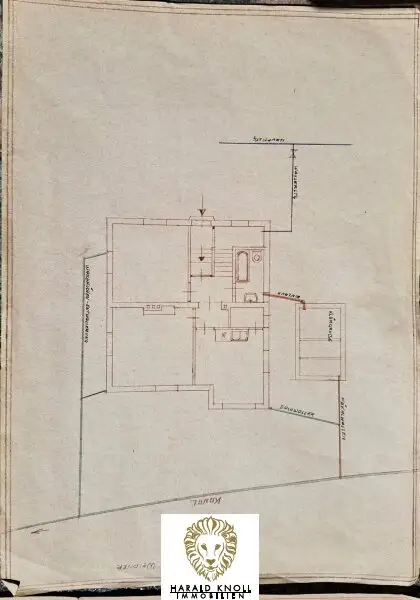 Charmantes Wohnhaus mit großem Garten und Entwicklungspotenzial