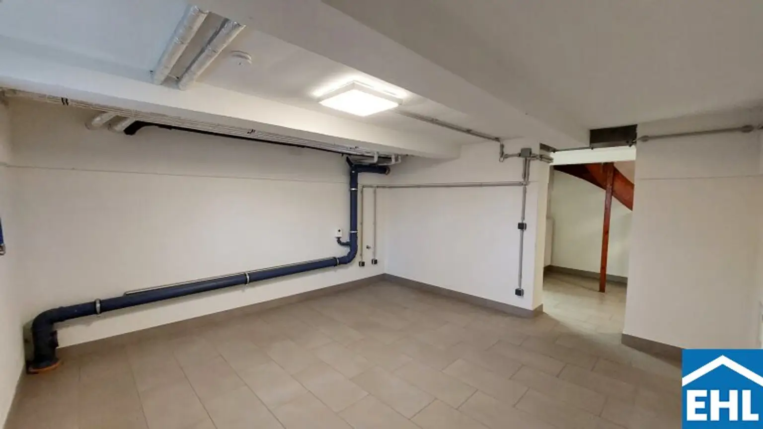 Familientraum - Doppelhaushälfte mit großem Garten am Rosenhügel!