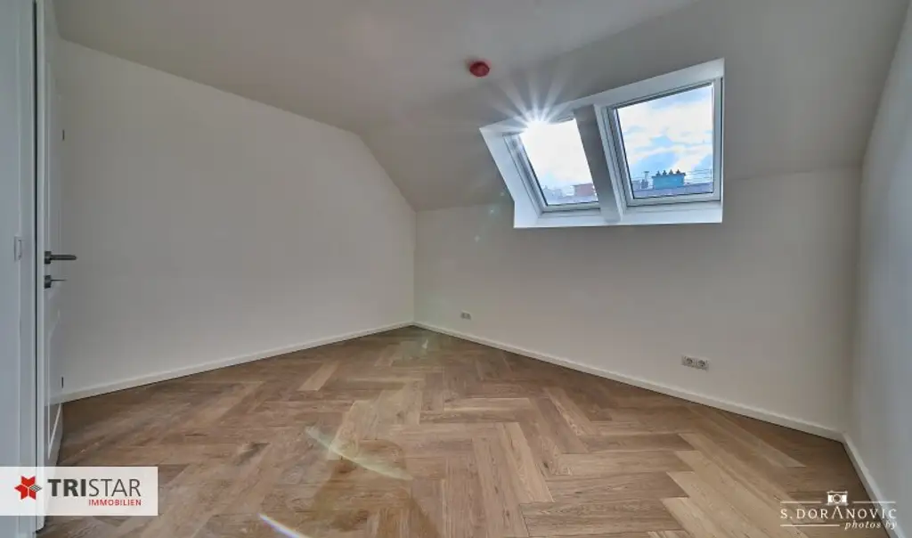 • NEU! • ERSTBEZUG • 4 EXKLUSIVE DACHGESCHOSSWOHNUNGEN • EIGENTUM • 1180 WIEN •