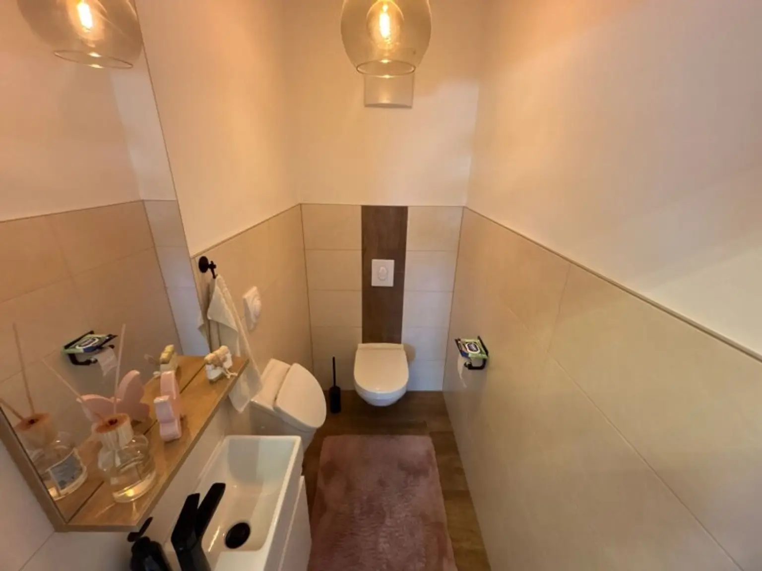 WC + Pissoir