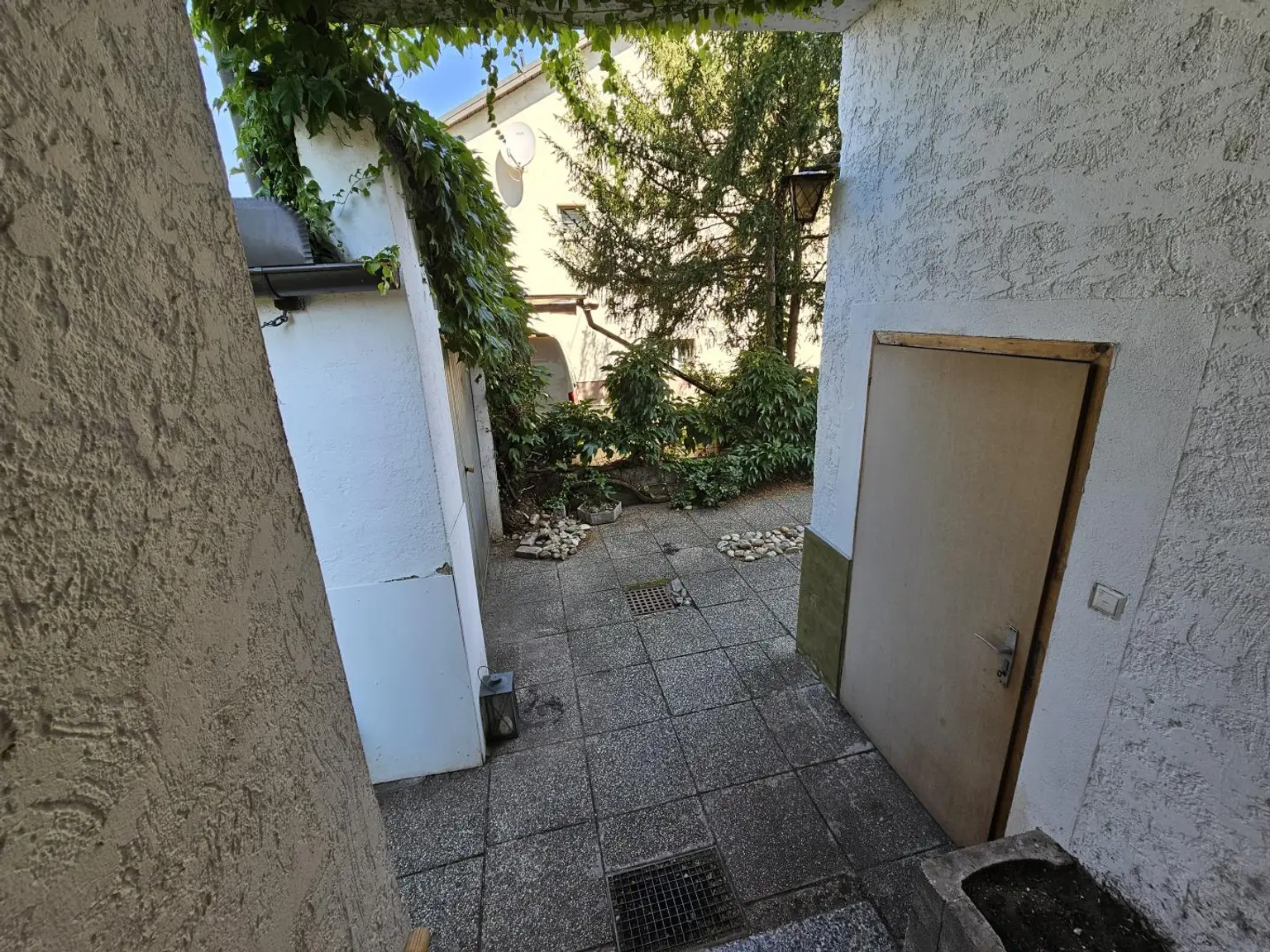 Eingang Haus (2)
