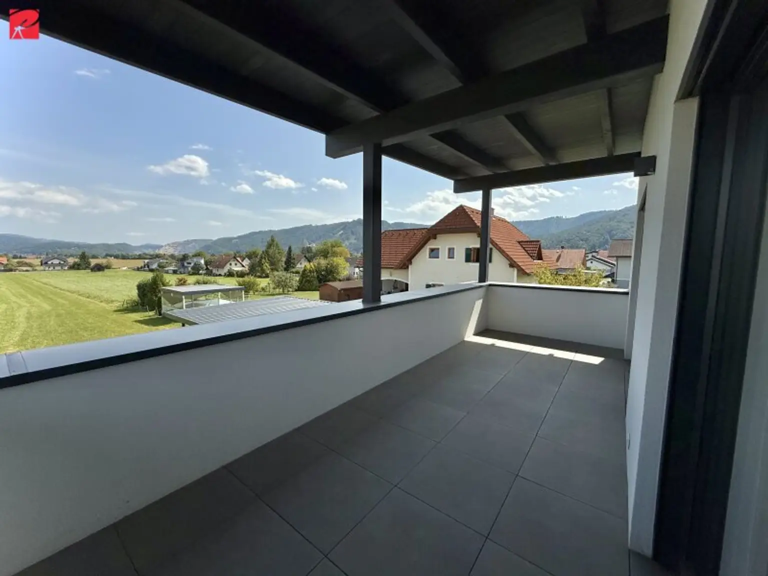Ruhe Pur: Moderne Pärchenwohnung mit Südbalkon!