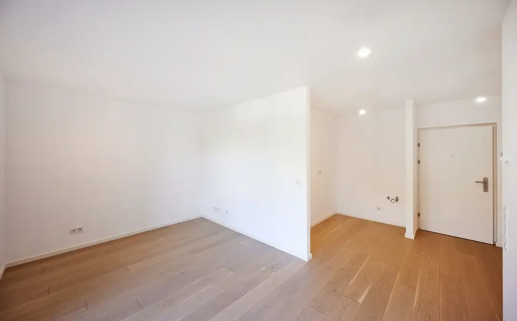 Naturnah & stilvoll – 2-Zimmer-Balkonwohnung mit Parkblick nahe der Donau!
ERSTBEZUG!