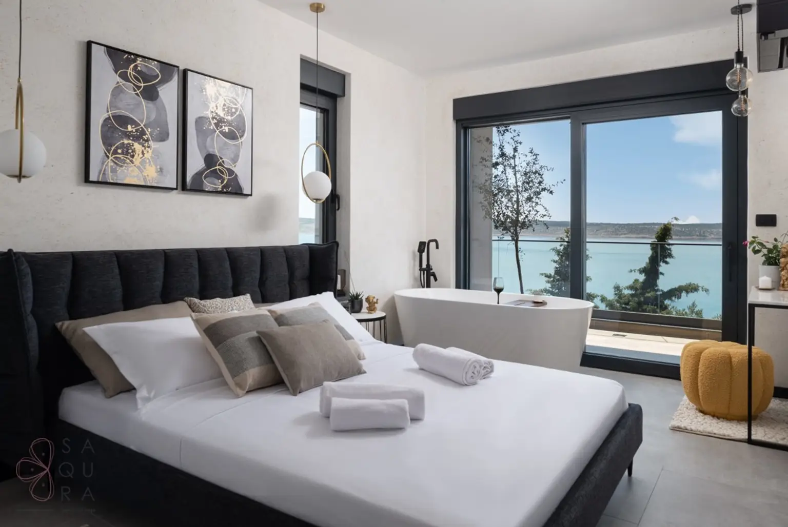 Exklusivität direkt am Meer – Moderne Luxusvilla bei Zadar mit 6 Suiten & Investmentpotenzial