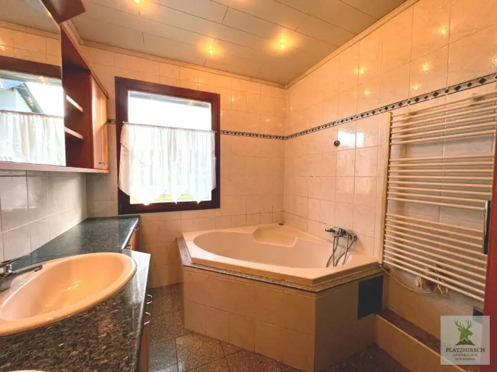 Halloweenspezial zum Superpreis !! ELK Bungalow auf 148m2 Vollkeller, 8 Fahrminuten von der Schnellbahn