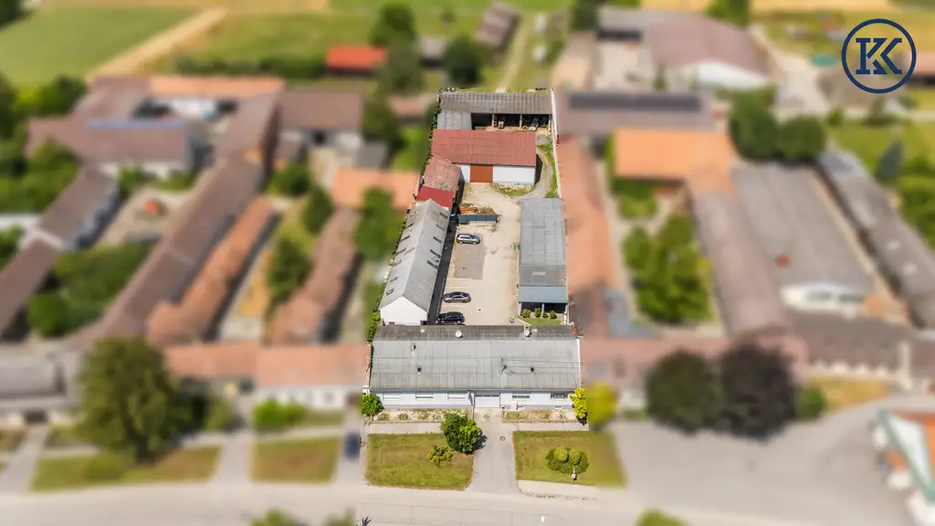 Lebendiges Unternehmen mit monatlichen Einnahmen von 10-12.000€