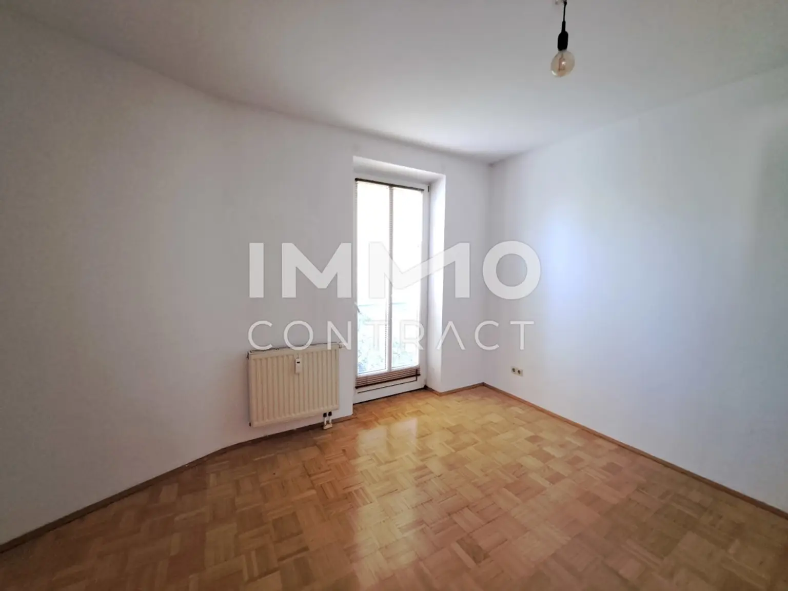 Ruhig gelegene 2 Zimmer-Wohnung mit Balkon in zentraler Lage, Münzgrabenstraße 80 - Top 7