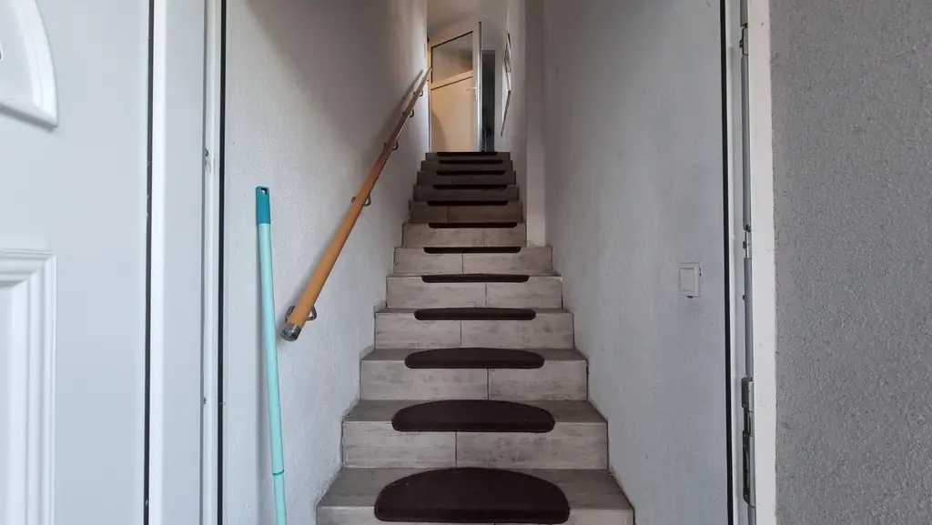 Mehrfamilienhaus in Völlerndorf– Wohnen und Leben auf großzügigem Raum