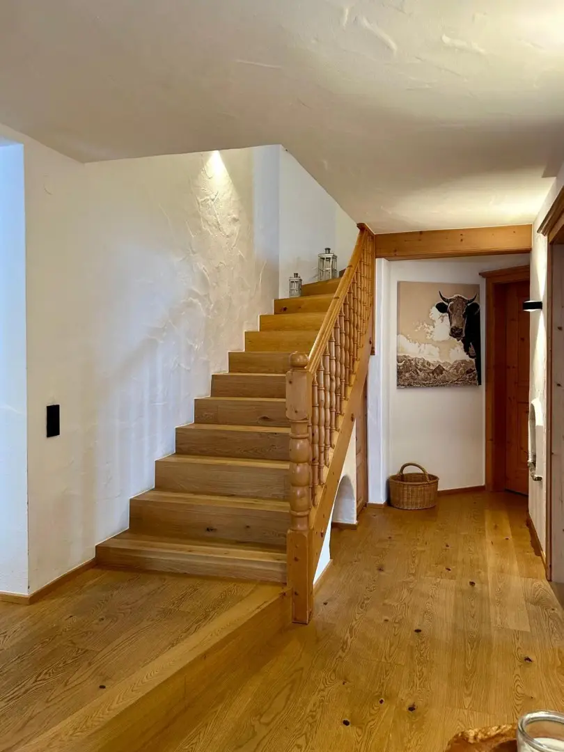 Diele/Stiegenaufgang ins DG