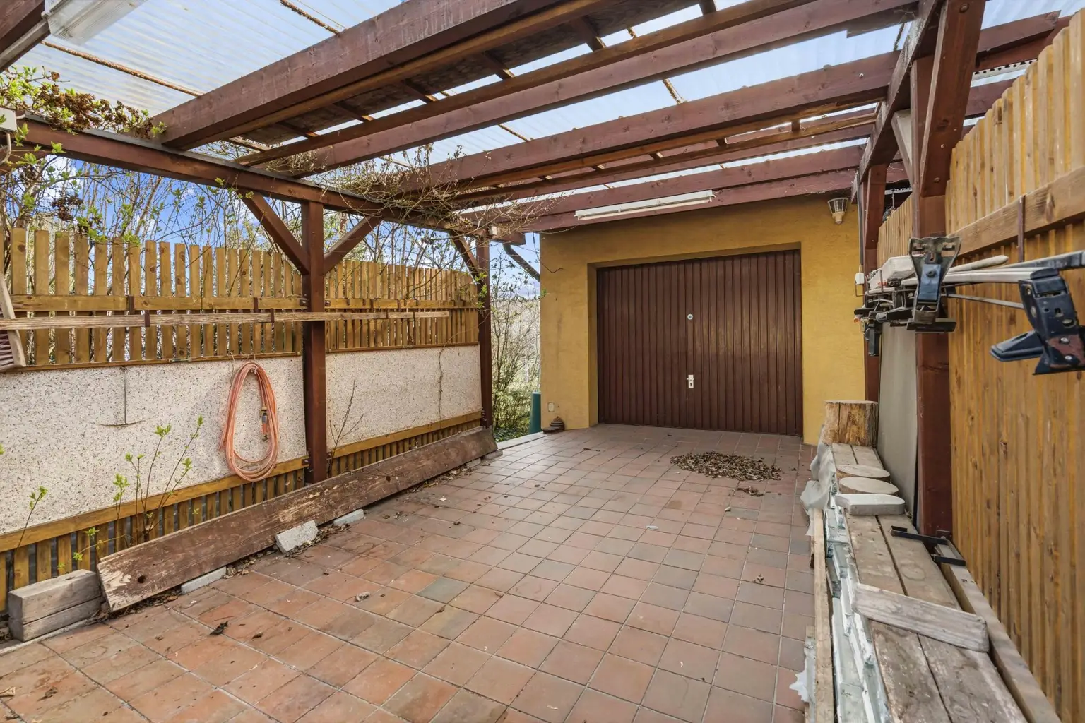 EFH 2325 Velm Carport