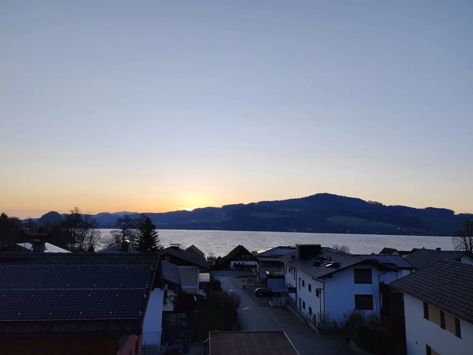 Modernes Architektenhaus mit Seeblick