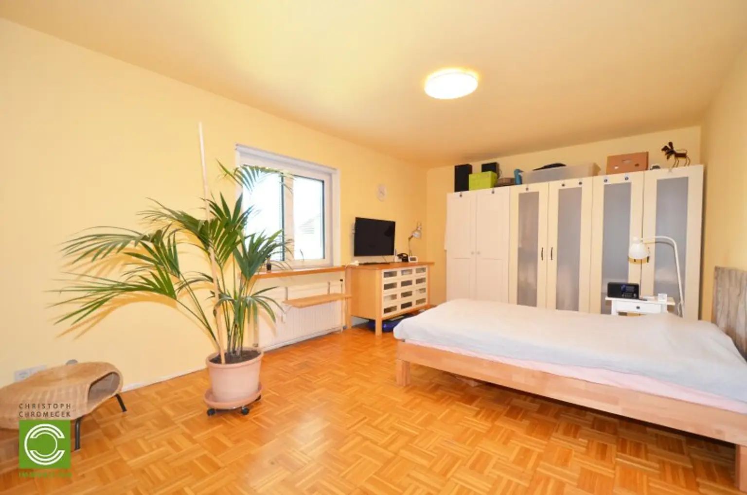 CHRISTOPH CHROMECEK IMMOBILIEN - PERCHTOLDSDORF - Wohnen und Arbeiten unter einem Dach!