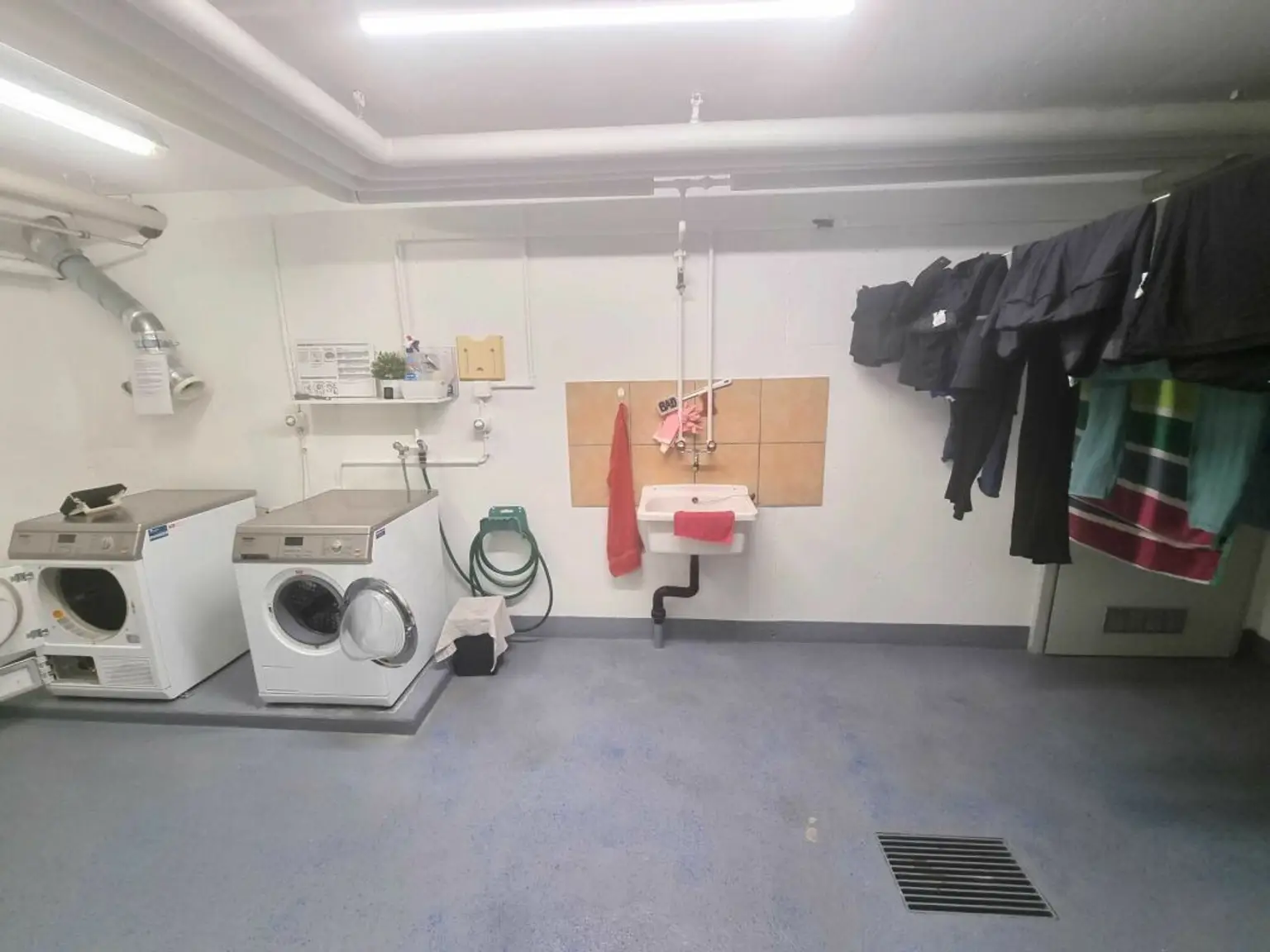 4 1/2 Zimmer Terrassen-Wohnung