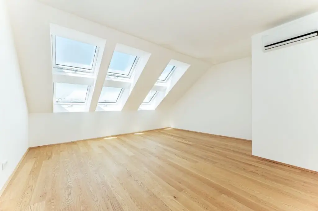 Nahe U3 Rochusgasse! 2-Zimmer-Maisonette mit exklusiver Dachterrasse zu vermieten!
