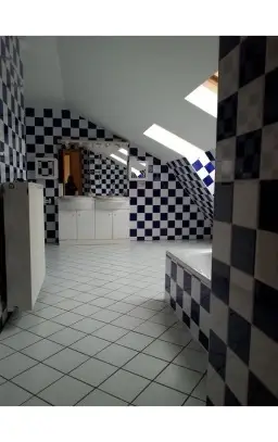 Traumhaftes Mehrfamilienhaus in Mistelbach – 3 Wohneinheiten, top gepflegt, mit Stadtblick und Weinkeller!